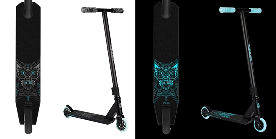 Picture of Tumsā spīdošs triku skrejritenis Spokey NIGHT RIDER