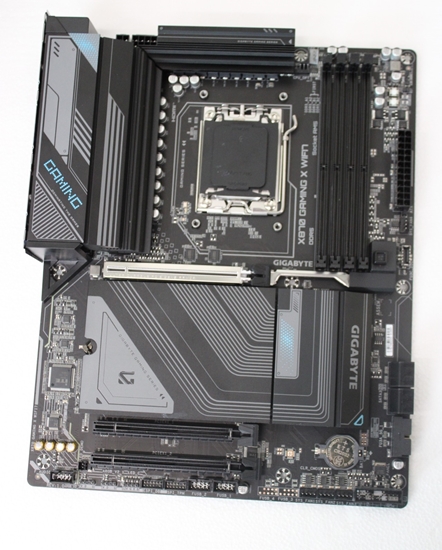 Picture of Gigabyte REFURBISHED, USED, WITHOUT INSTRUCTIONS, WITHOUT ORIGINAL BOX, WITHOUT ANTENNA