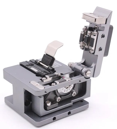 Attēls no Optiskās šķiedras griešanas ierīce (giljotīna) MD-20