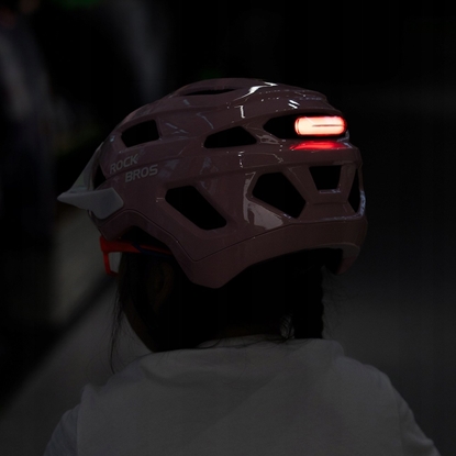 Attēls no RockBros Kask rowerowy Rockbros LK-67 modzieowy z odpinanym daszkiem 5458 cm - róowy