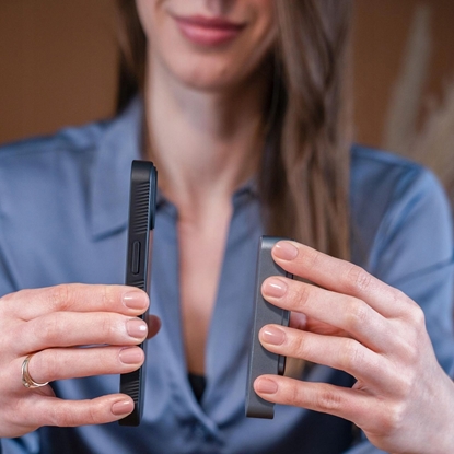 Attēls no Samsung Galaxy S25 - 3mk Smoke MagCase White