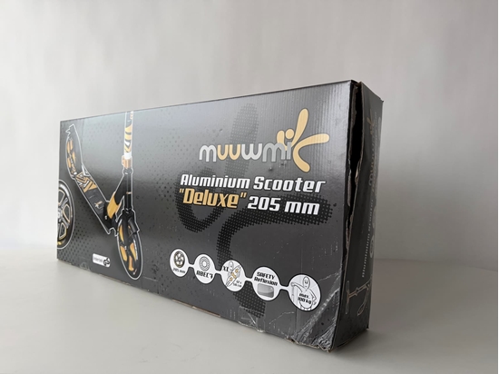 Picture of Prece ar Bojātu iepakojumu- Muuwmi Aluminium Scooter Deluxe skrejritenis 205 mm, zelta