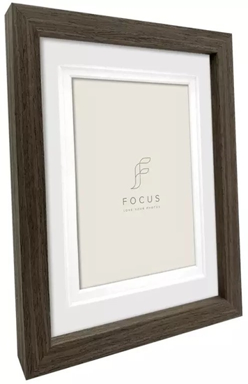 Picture of Ramka Focus Focus Dahlia Walnut 24x30/PP 18x24