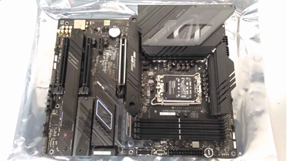 Изображение SALE OUT. Asus ROG STRIX Z790-F GAMING WIFI | Processor family Intel | Processor socket  LGA1700 | DDR5 DIMM | Memory slots 4 | Supported hard disk drive interfaces 	SATA, M.2 | Number of SATA connectors 4 | Chipset Intel Z790 | ATX | USED, REFURBISHED, W