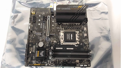 Изображение SALE OUT. Asus TUF GAMING A620M-PLUS WIFI | Processor family AMD | Processor socket AM5 | DDR5 DIMM | Memory slots 4 | Supported hard disk drive interfaces 	SATA, M.2 | Number of SATA connectors 4 | Chipset AMD A620 | Micro-ATX | USED, REFURBISHED, WITHOU
