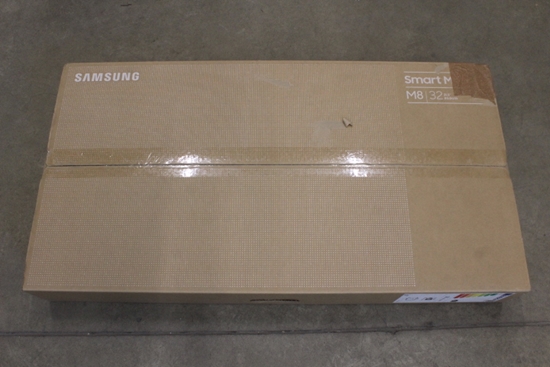 Picture of Samsung SALE OUT. | LS32FM801UUXDU | 32 " | VA | 16:9 | 60 Hz | 4 ms | 3840 x 2160 pixels | 400 cd/m² | HDMI ports quantity 1 | White | Warranty 24 month(s) | DAMAGED PACKAGING
