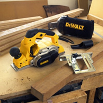 Изображение Dewalt Strug D26500K 1050 W