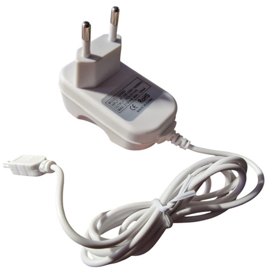 Picture of Forever CH-302 tikla lādētājs Mini USB 5Pin preks Planšetdatoram / tālruņim / navigācijas GPS 5V 2.1A White