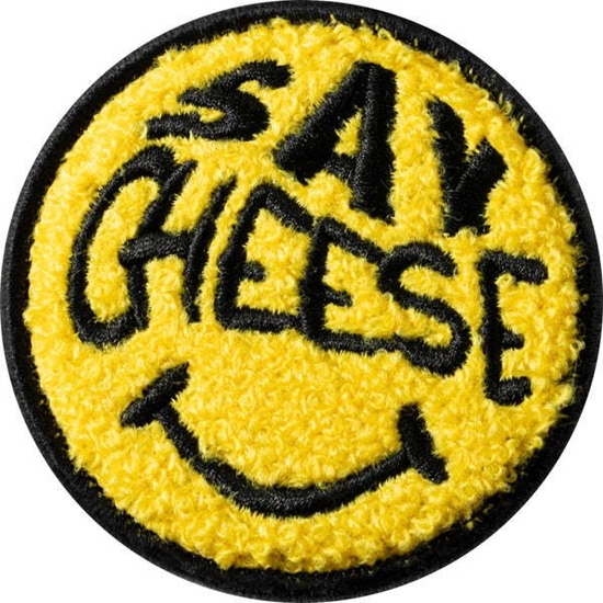 Picture of Laut LAUT MAGMOJI BADGE Say Cheese badge comp. with MagSafe