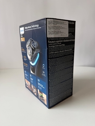 Изображение Prece ar Bojātu iepakojumu- PHILIPS i9000 Prestige Ultra Elektroskuveklis mitrai/sausai skūšanai (lādējams), Mystic Aqua