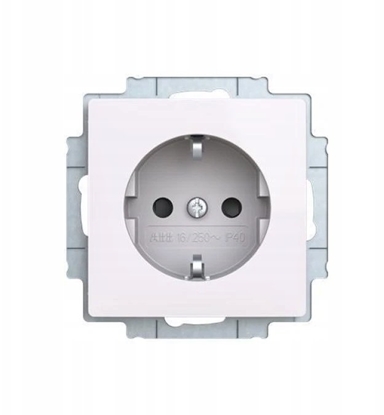 Изображение ABB Gniazdo Schuko z przesonami ZONI biay 6620T-A07657 500 2CHT207657A4500